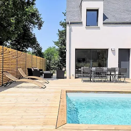 Piscine - Maison Moderne - Route Des Plages